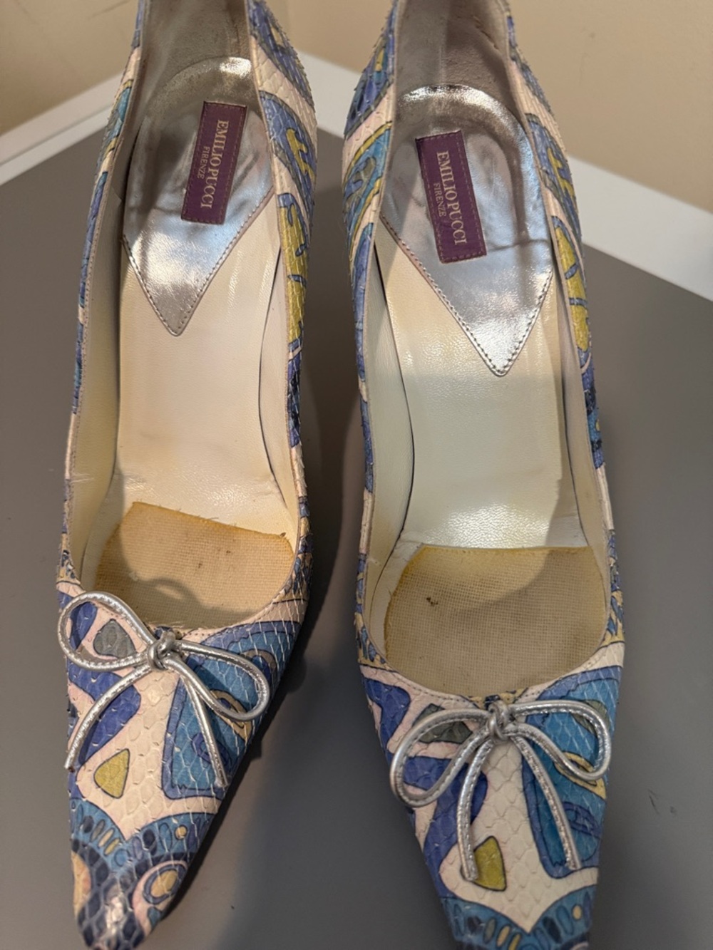Emilio Pucci Multicolor Blue Pumps